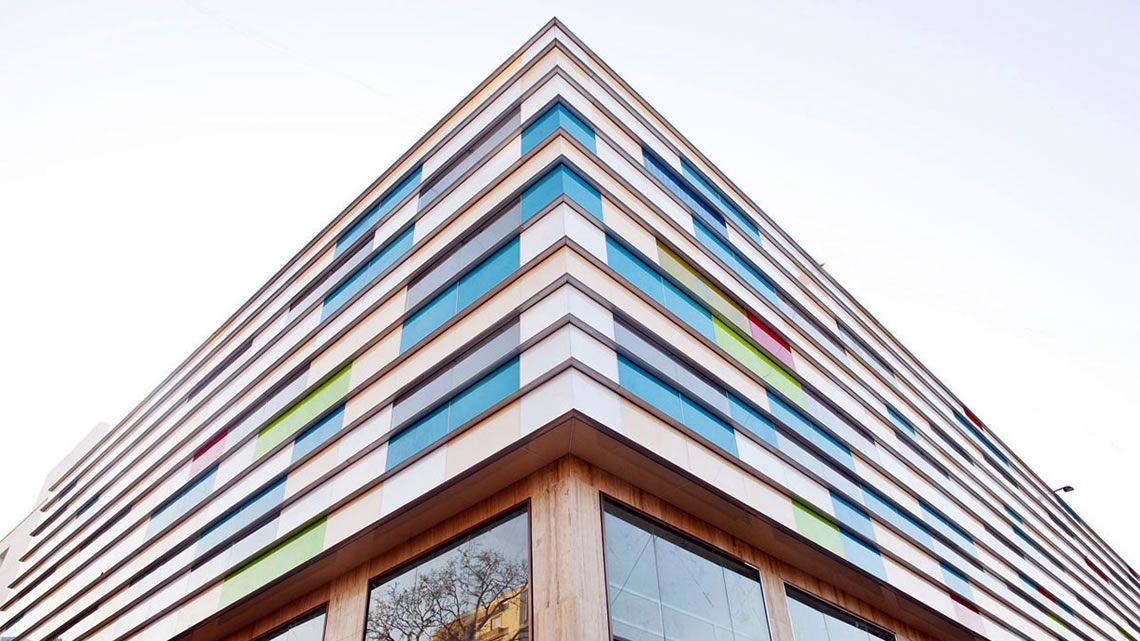 Back Painted Glass or Coloured Glass Img06