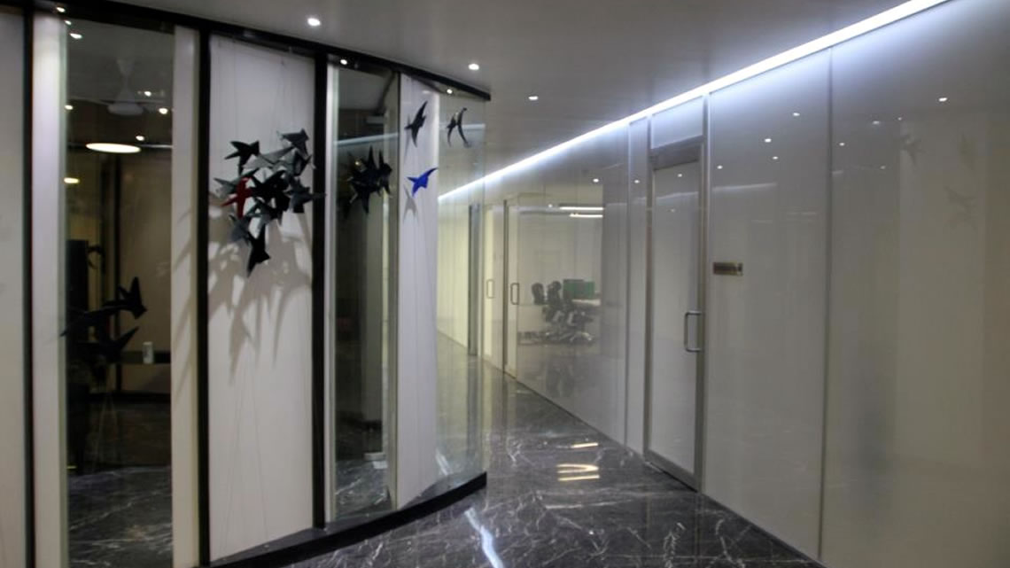 Back Painted Glass or Coloured Glass Img07