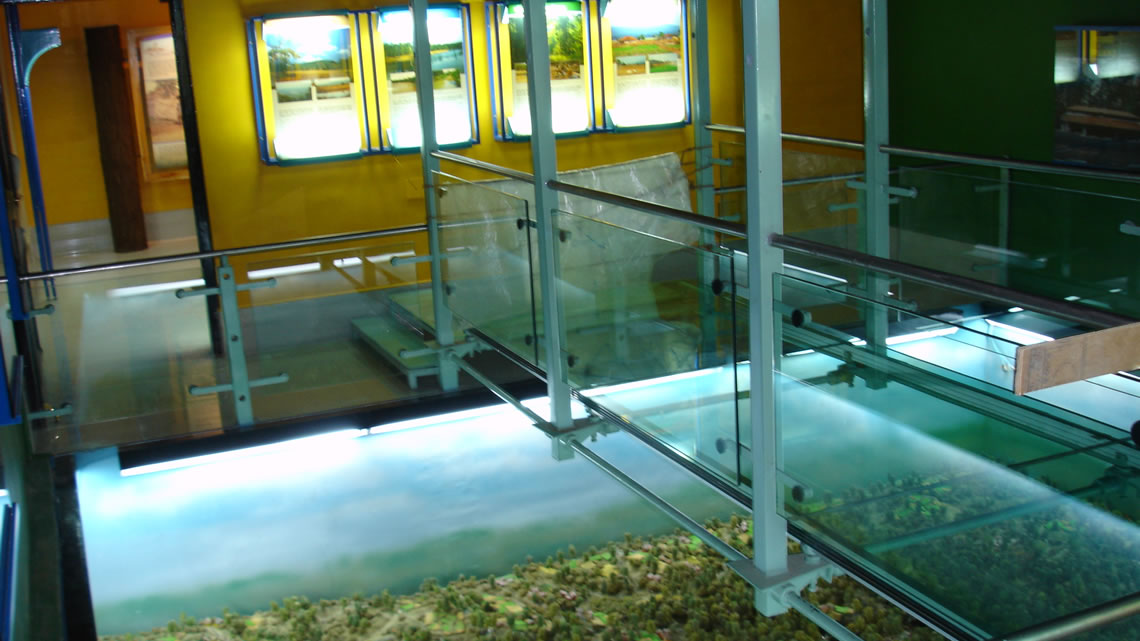 Flat Laminated Glass Img03