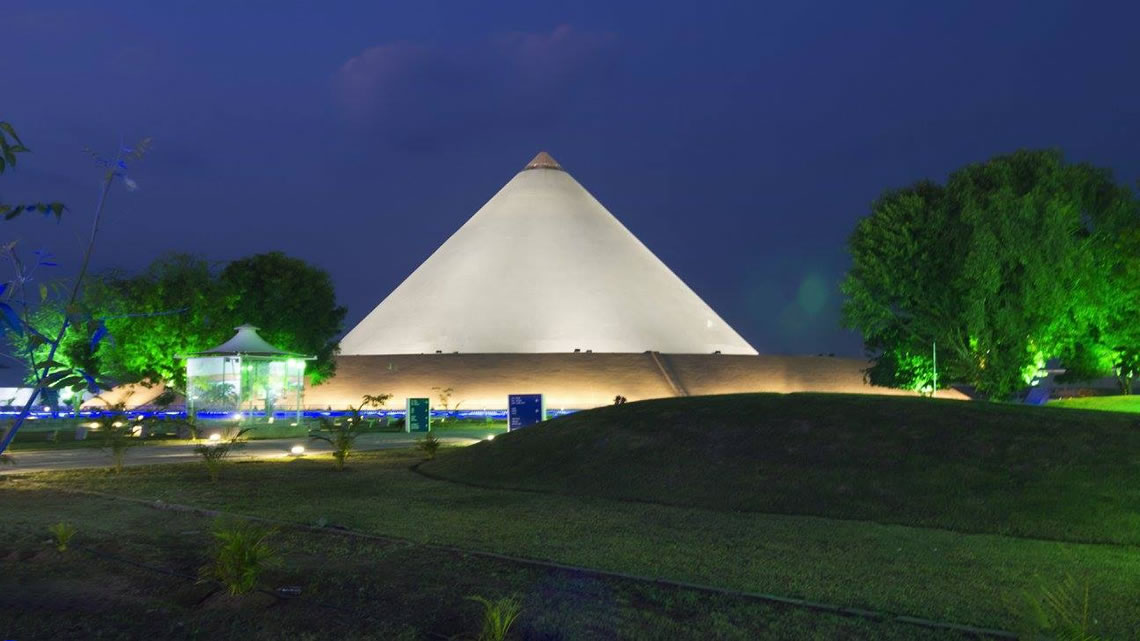 Suspended Glazing Img01