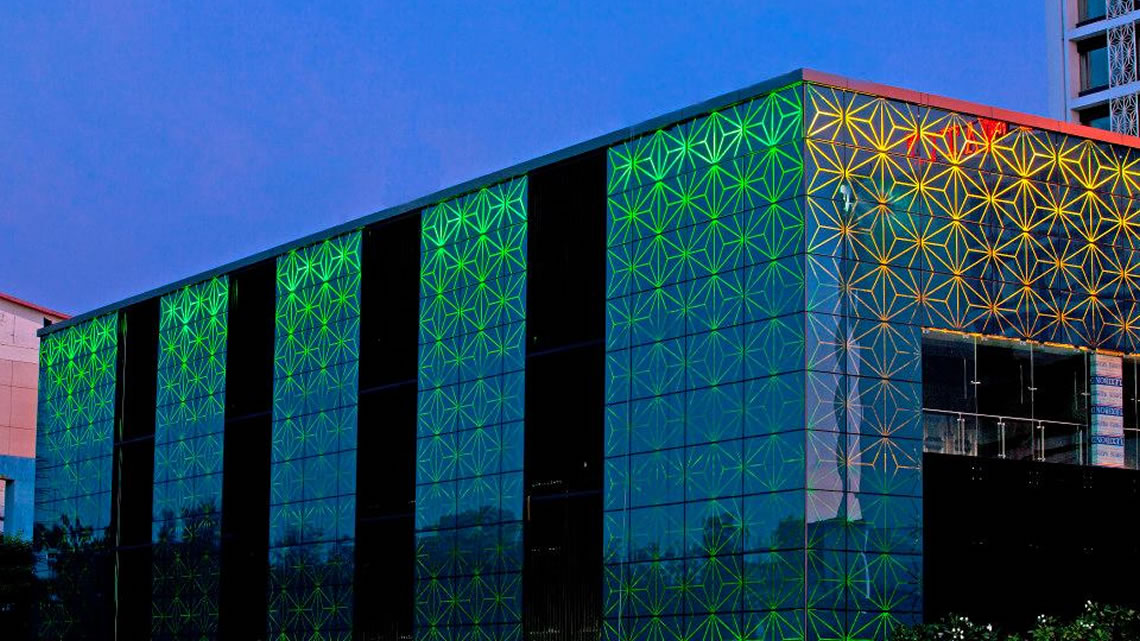 Suspended Glazing Img03