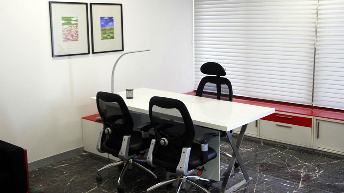 Back Painted Glass Interiors Img06