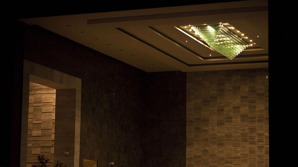 Glass Interiors - Courtyard Marriott Img02