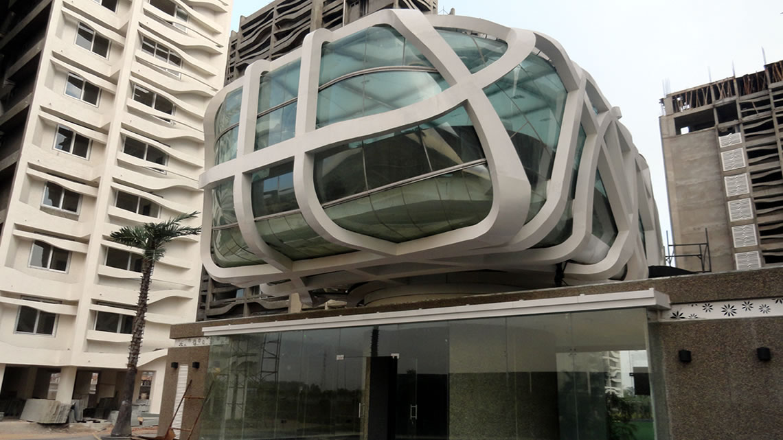 Glass Shell Gymnasium Img01