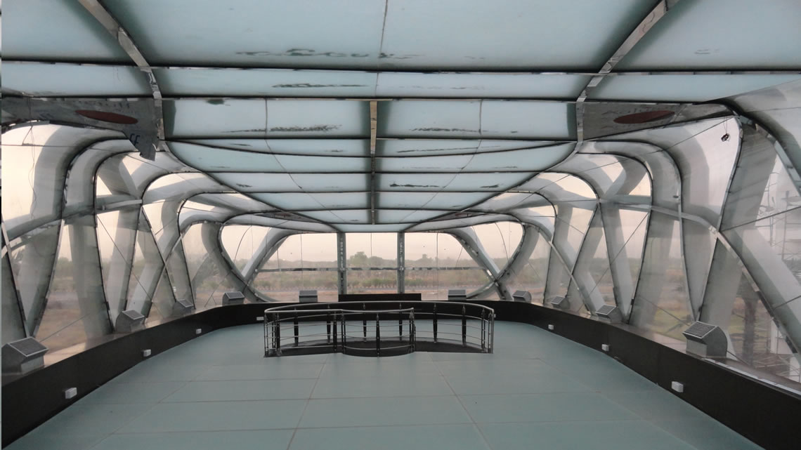 Glass Shell Gymnasium Img03